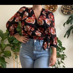 Black with flower printed splice top w tie